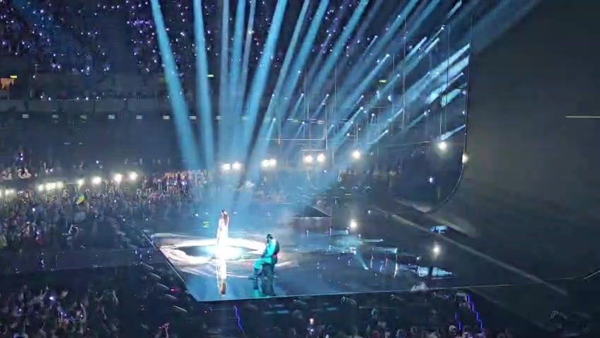 Standbild aus einem Auftritt beim Eurovision Song Contest 2026 in Wien – Bild 8
