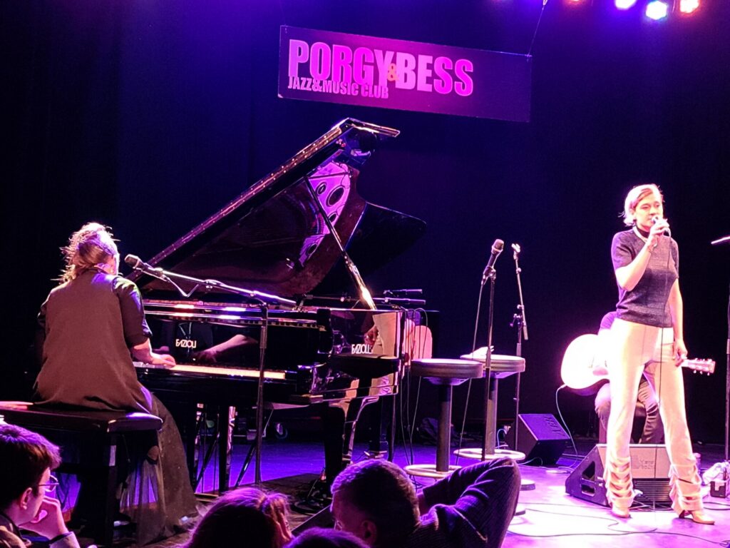 Waltraud Köttler mit Band im Porgy & Bess in Wien, Februar 2023 – Konzertfoto 8