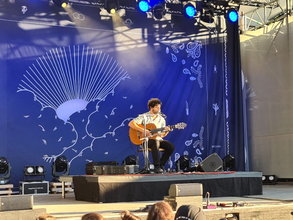 José González beim Poolbar-Festival in Feldkirch, 11. Juli 2026 – Konzertfoto 1