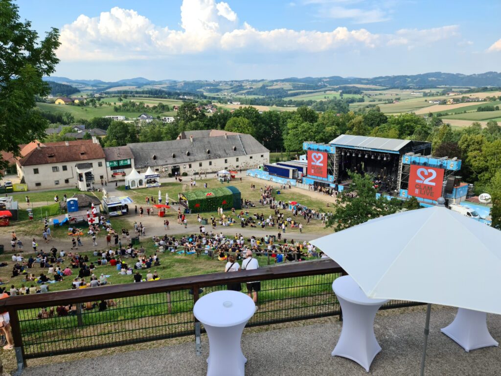 Nick Cave & The Bad Seeds auf Burg Clam, 5. August 2022 – Konzertfoto 2