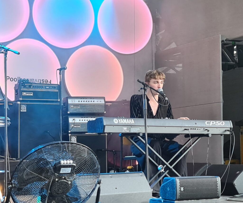 Oskar Haag beim Poolbar-Festival in Feldkirch, 14. August 2026 – Konzertfoto 4